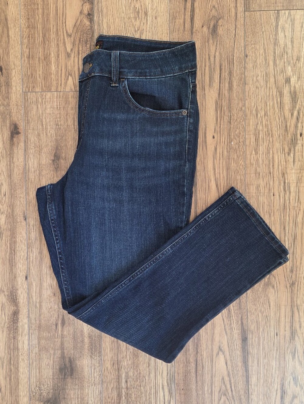 Lee Women's Dark Blue 5 Pocket Mid Rise Straight Leg Jeans Size 16